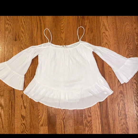 Off-the-Shoulder Top - Picture 2 of 4